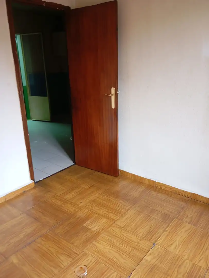 Dormitori de Casa o xalet en venda en Cañizal amb Calefacció i Terrassa