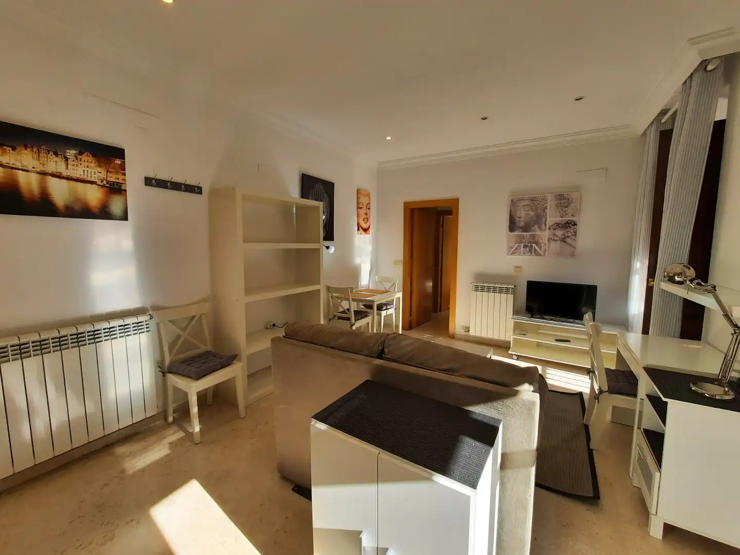 Flat with terrace to rent in Calle Santa Escolástica, imagen 17