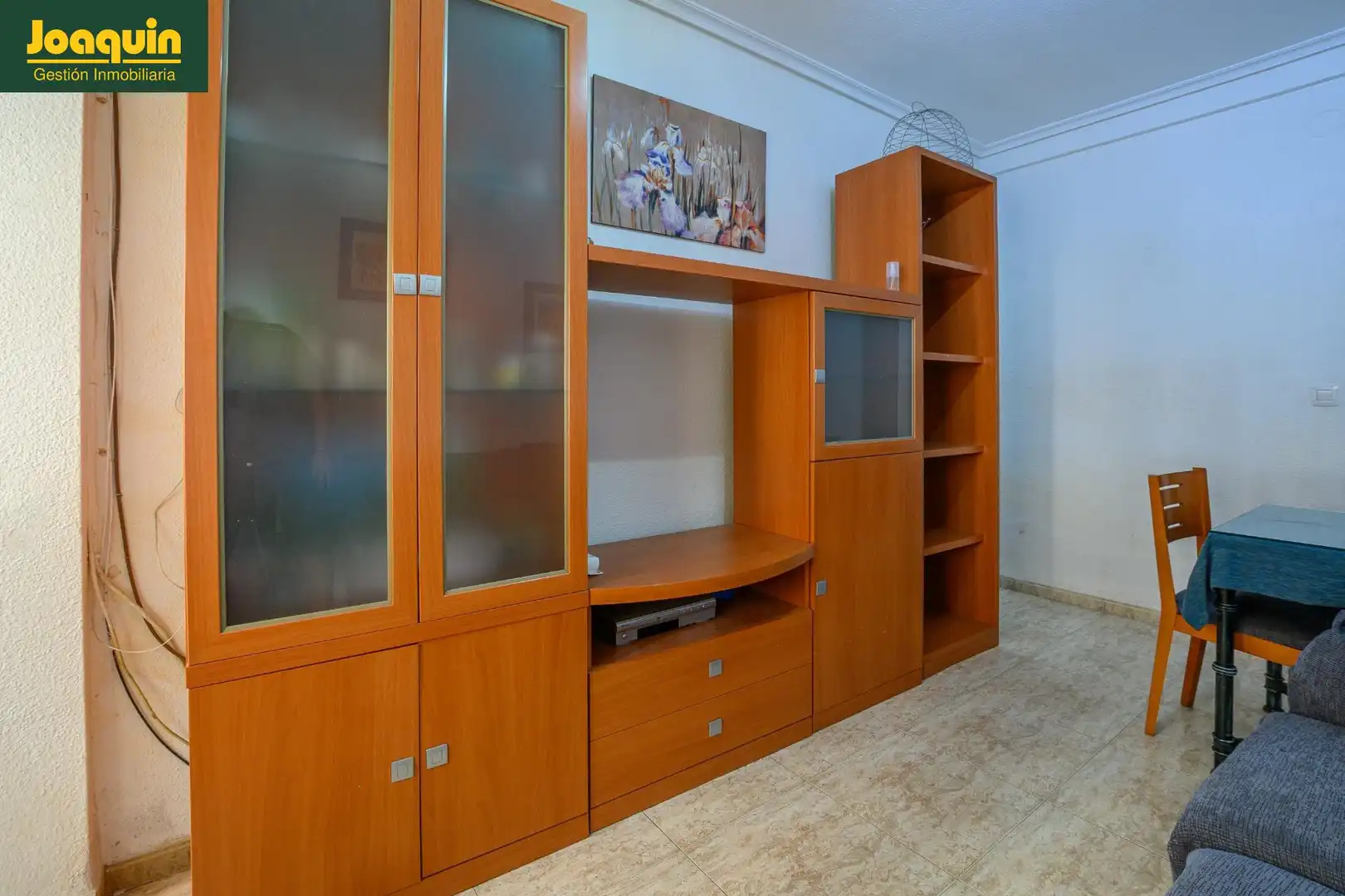 Sala d'estar de Pis en venda en Córdoba amb Aire condicionat i Terrassa