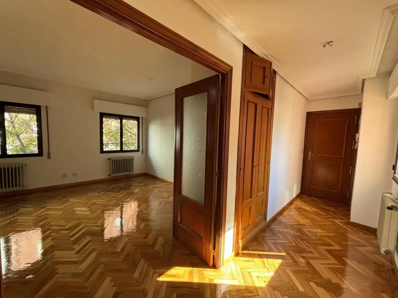 Piso con ascensor en alquiler en Calle Cadarso, imagen 4