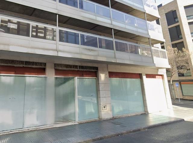 Local comercial en Venta en C/ Albareda (esq. C/ Padre Cueto) en Santa Catalina - Canteras