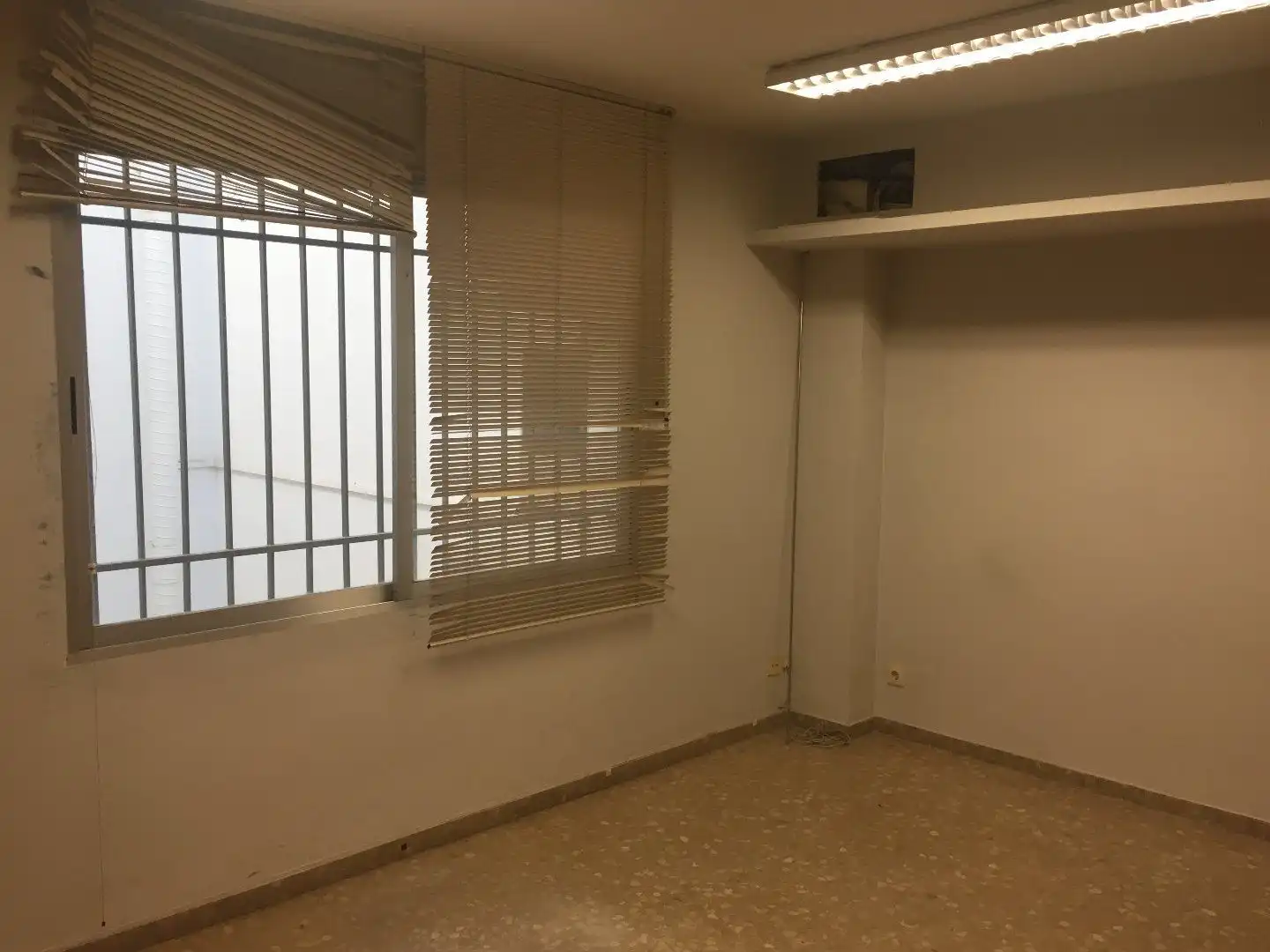 Office space with lift to rent in Carrer Cardenal Domènech 2, imagen 8