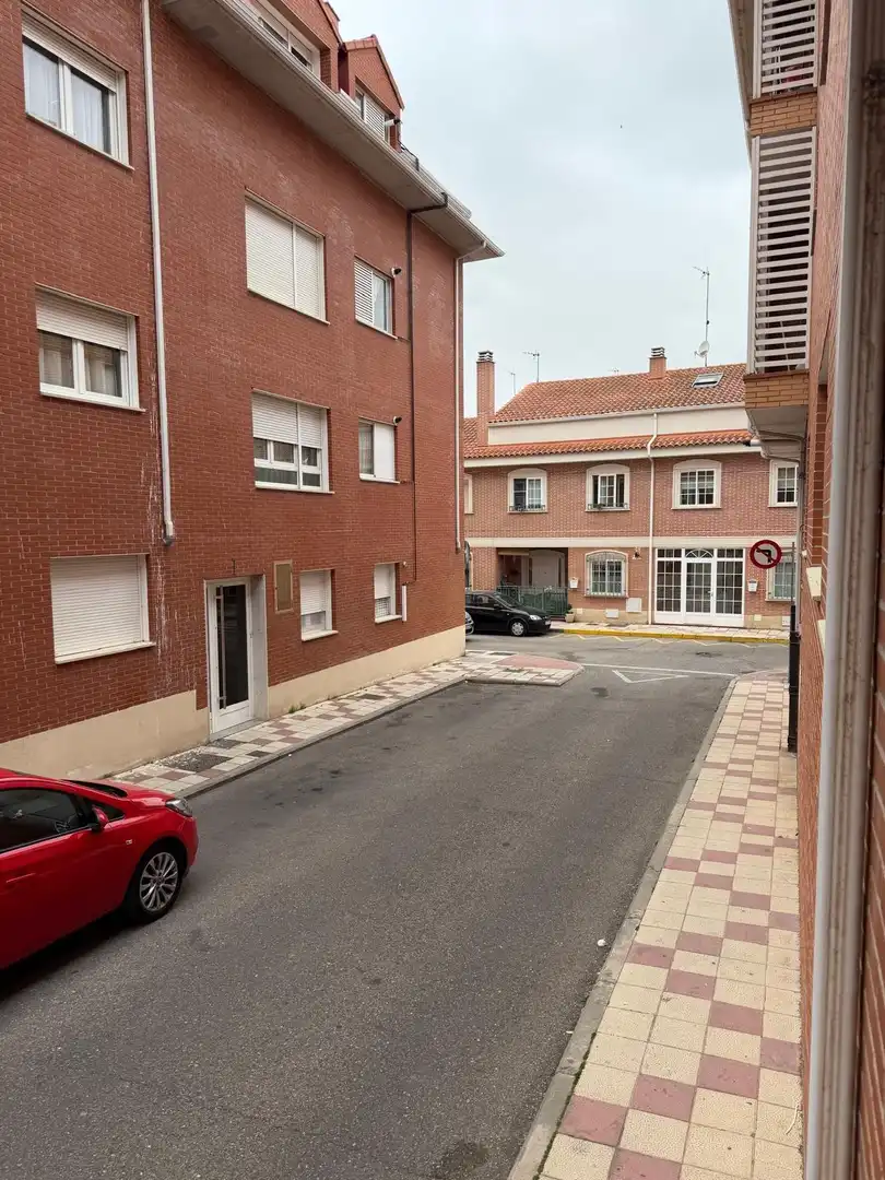 Apartament amb ascensor en venda a Santovenia de Pisuerga, imagen 3