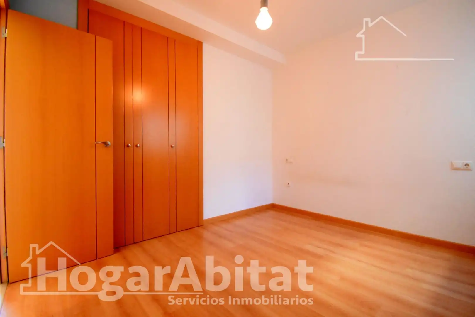 Bedroom of Attic for sale in Pedreguer  with Air Conditioner, Parquet flooring and Terrace