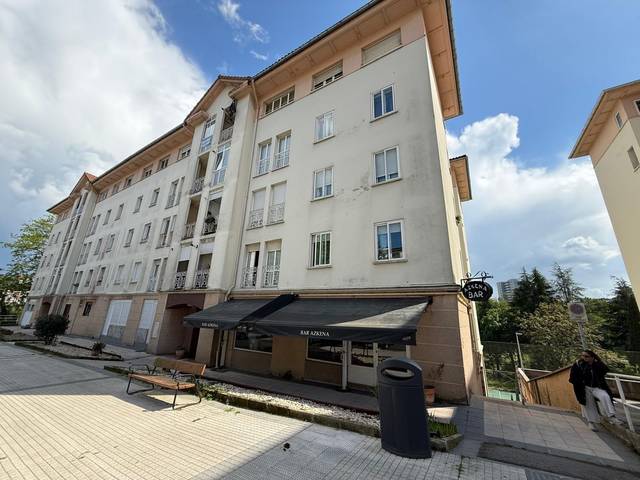 Local comercial en Venta en Intxaurrondo