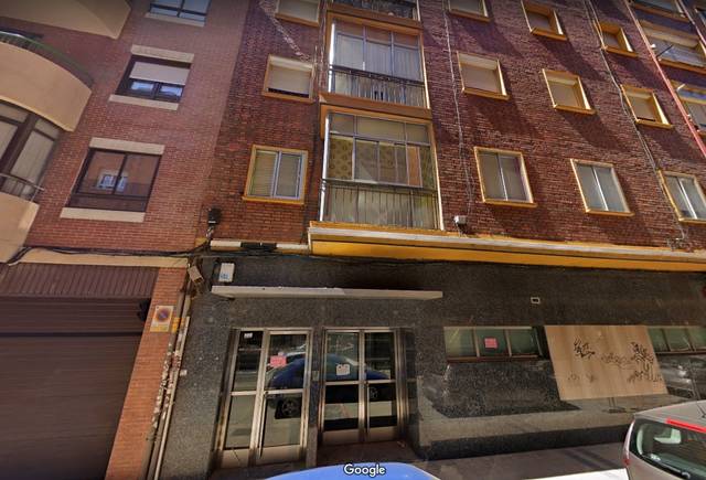 Local comercial en Venta en C/ Joaquín María Jalón en La Rubia