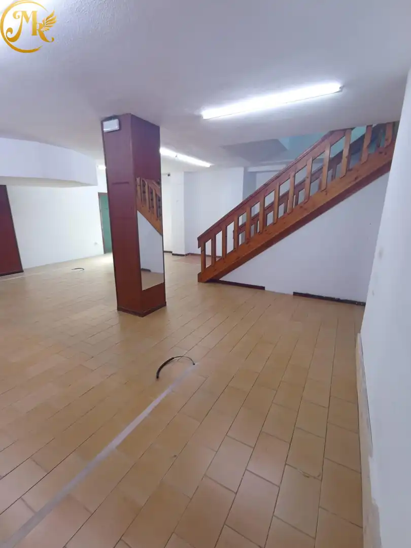 Commercial properties for rent in Santander