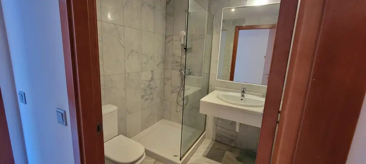 Apartamento con piscina en venta en Los Flamingos, imagen 21