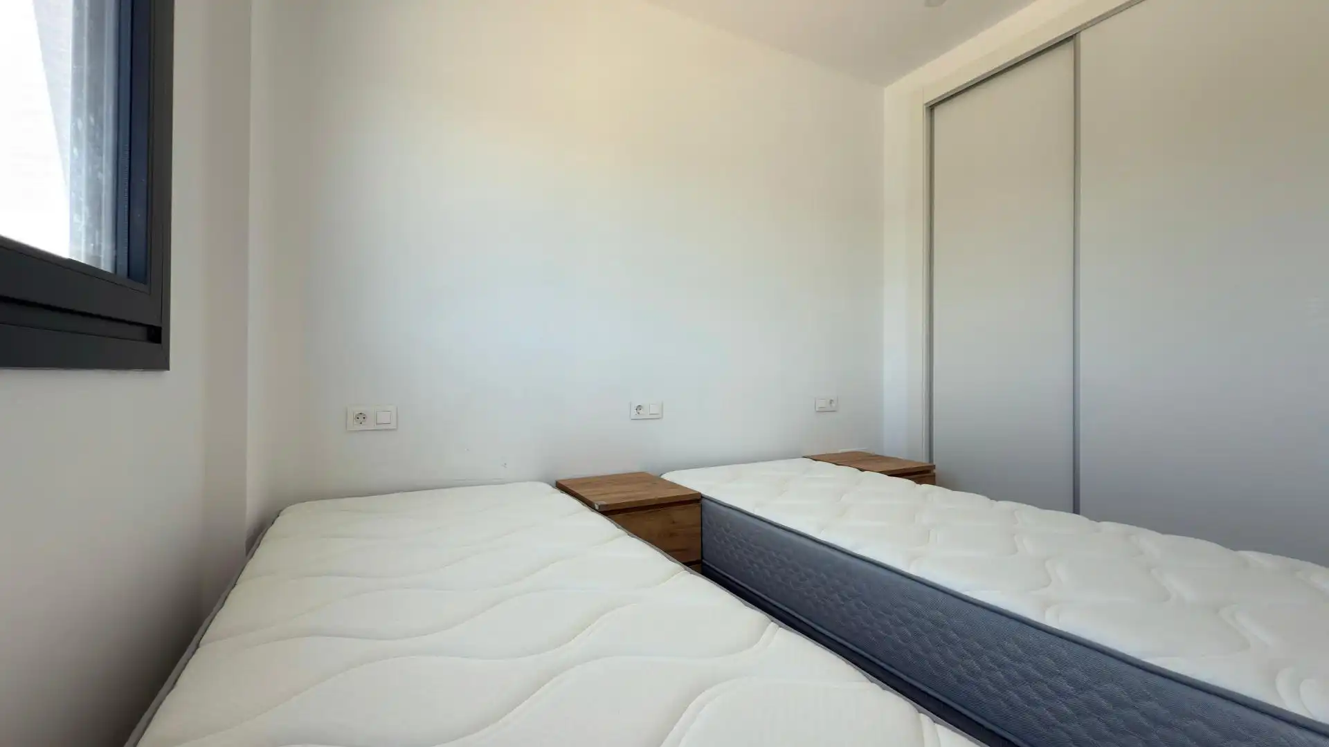 Schlafzimmer von Dachboden zum Verkauf in Finestrat mit Klimaanlage, Terrasse und Gemeinschaftspool