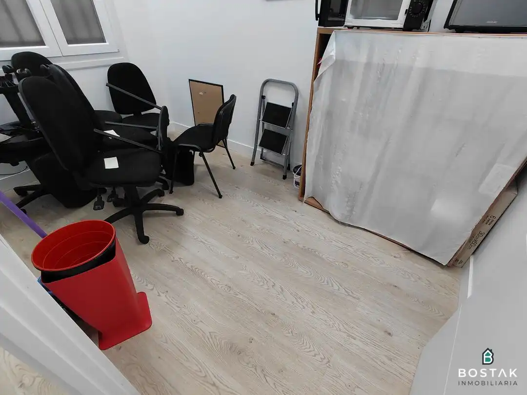 Oficina de lloguer en Bilbao  amb Calefacció