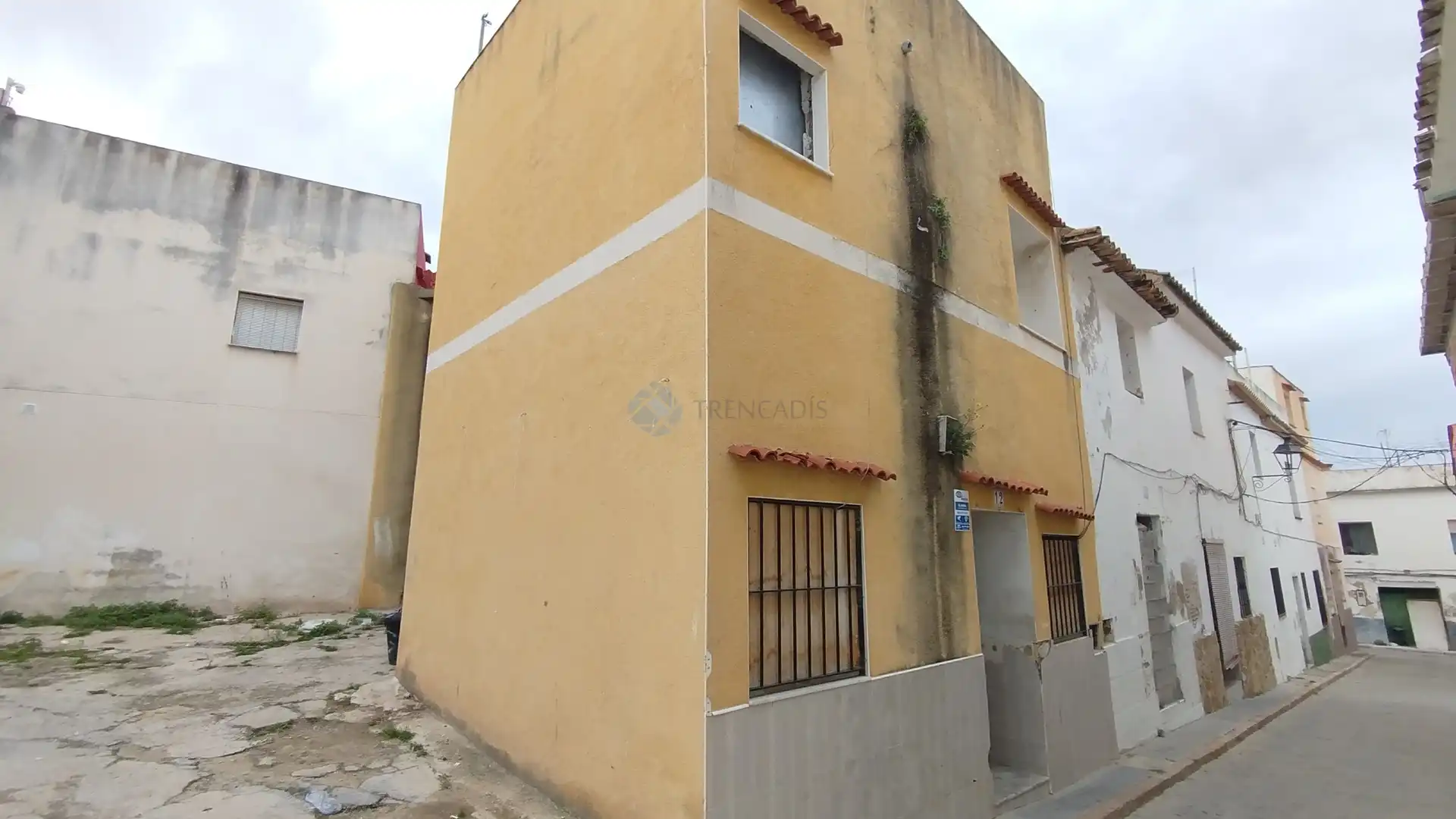 Vista exterior de Casa adosada en venta en Oliva