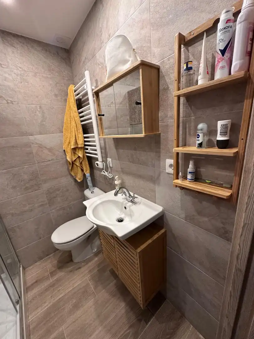 Baño de Piso en venta en San Lorenzo de El Escorial con Calefacción y Terraza