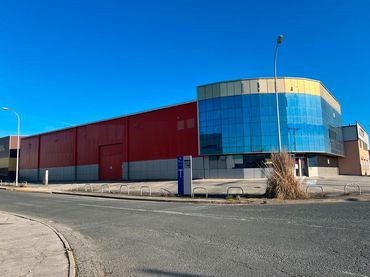 Industriegebäude mit Aufzug zur Miete in Rúa Jesús Fernández Pita