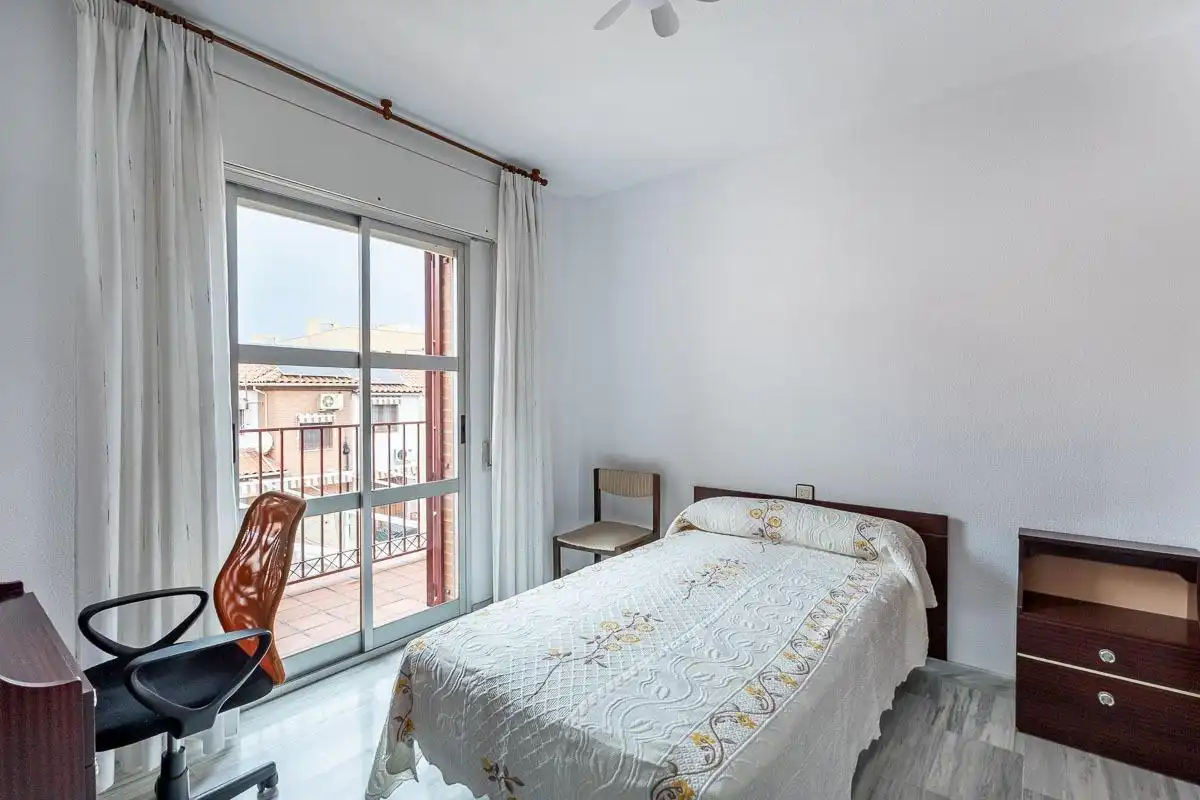 Bedroom of Detached homes for rent in Granada  with Air Conditioner, Heating and Private garden