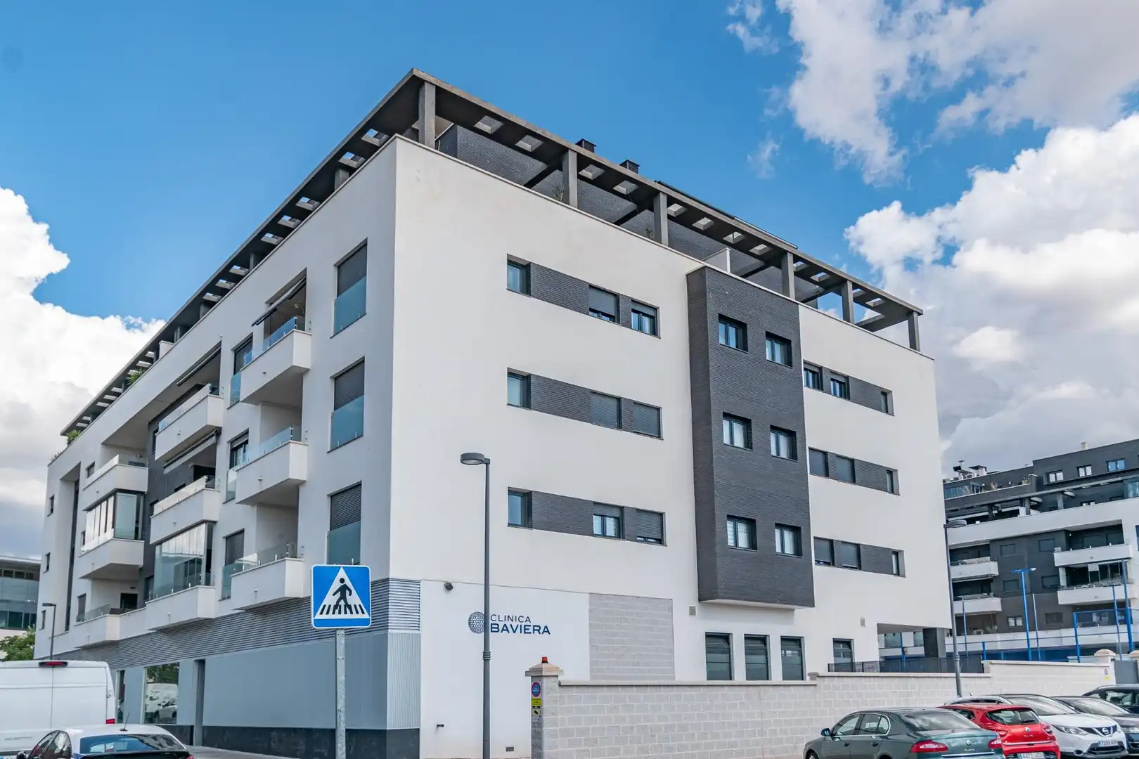 Vista exterior de Piso en venta en Armilla con Calefacción, Terraza y Trastero