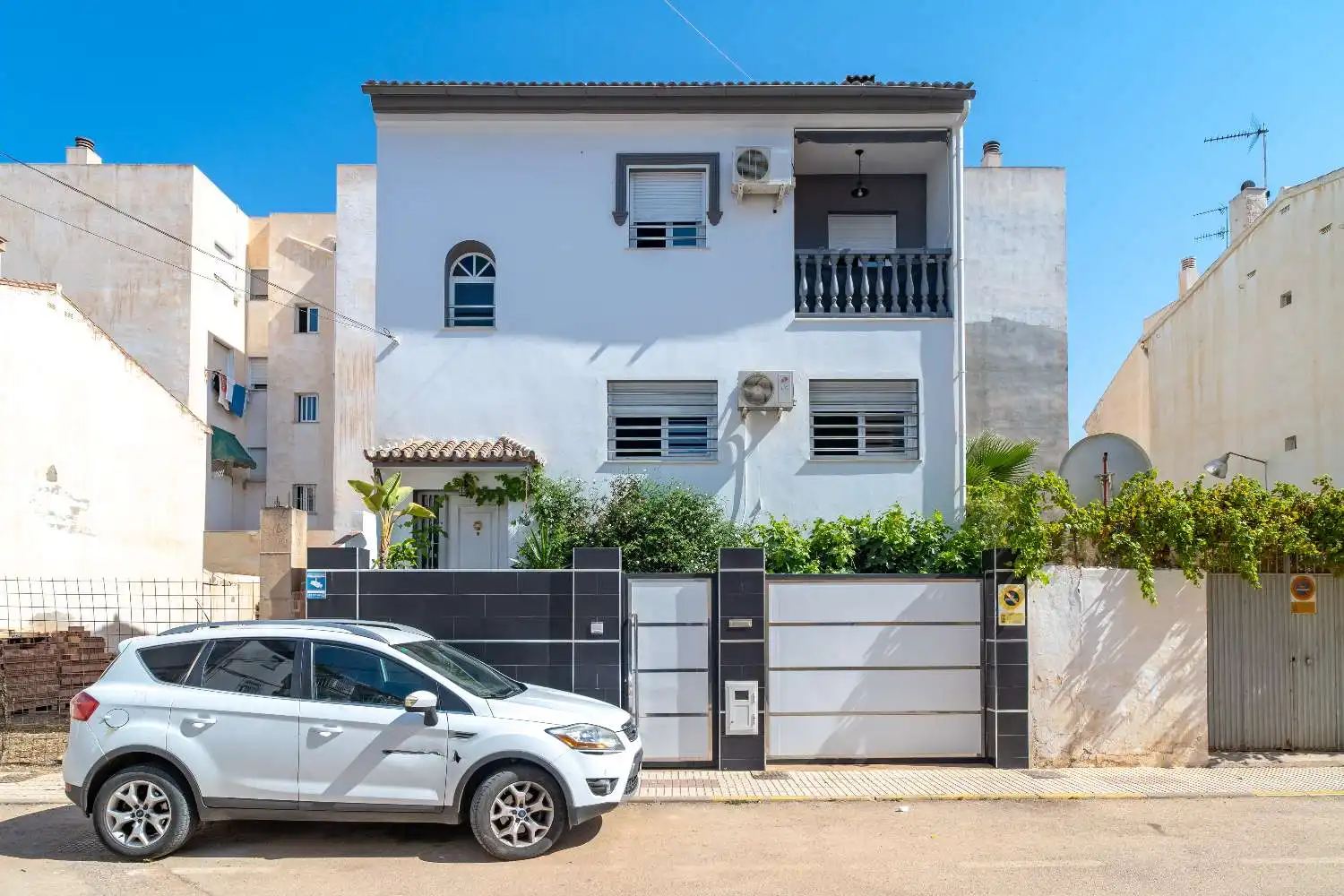Casa o xalet en venda a Hispanidad - Vivar Téllez