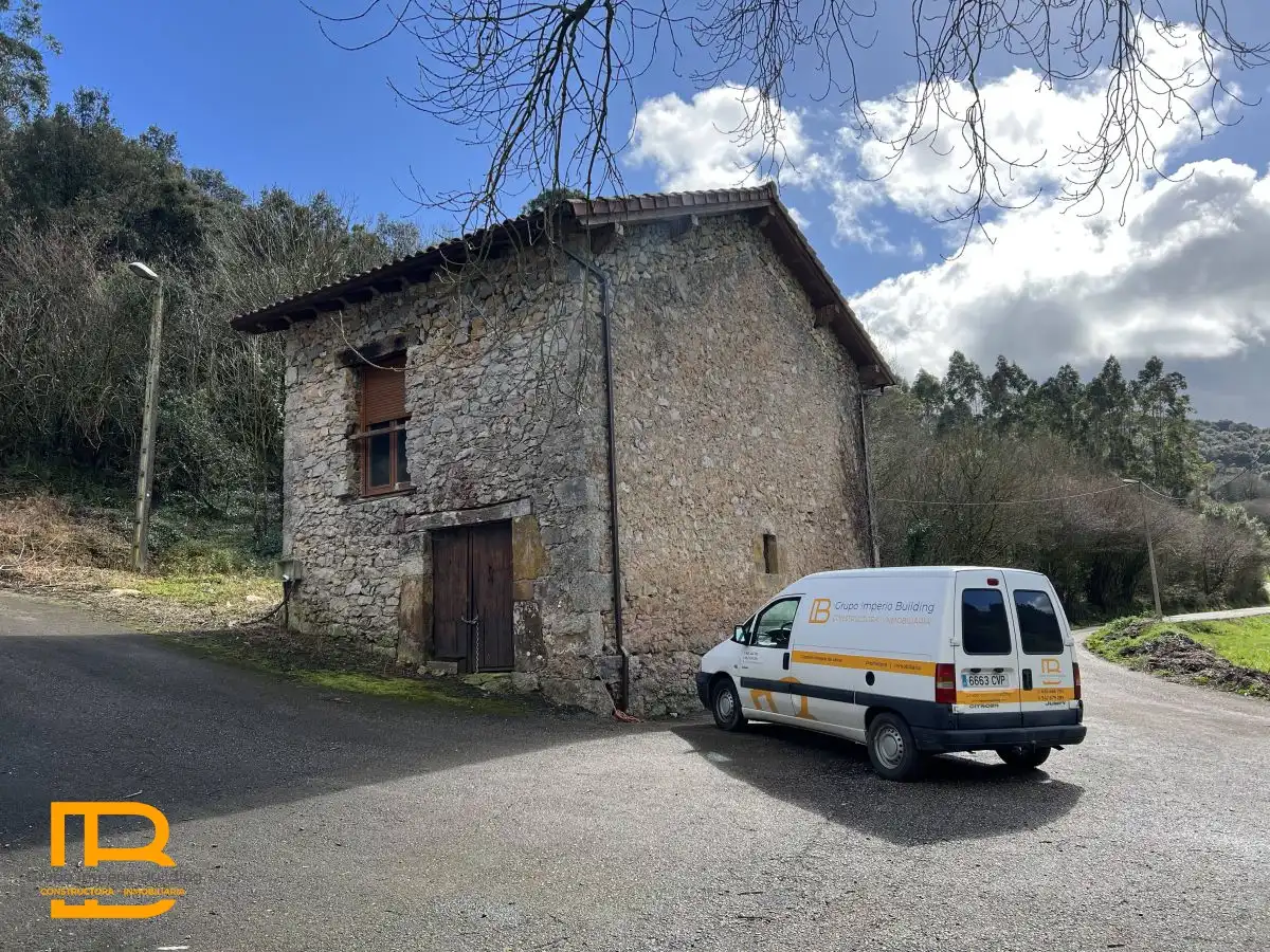 Außenansicht von Haus oder Chalet zum Verkauf in Voto