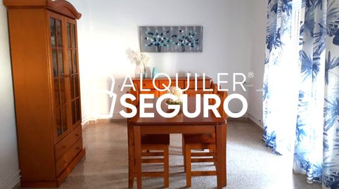 Foto 3 de Piso de alquiler en Pintor Murillo, Baza, Granada