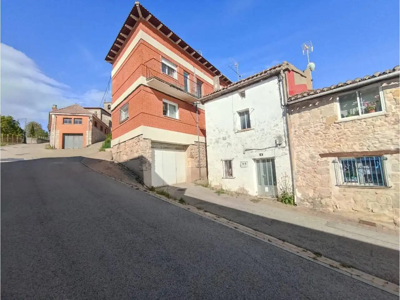 Casa o chalet en venta en Calle Iglesia, Cardeñadijo