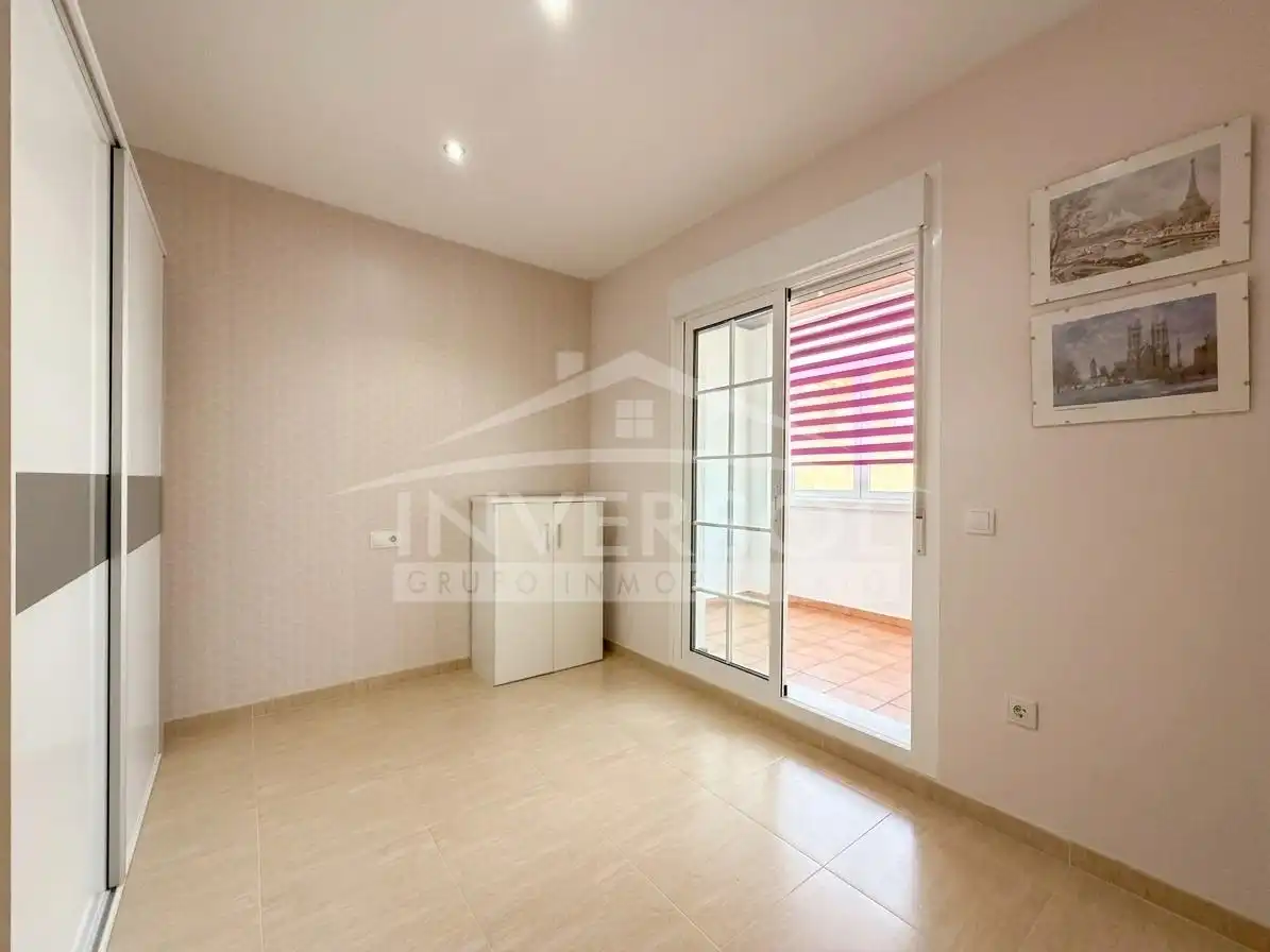 Casa adosada en venta en El Ejido, Almería
