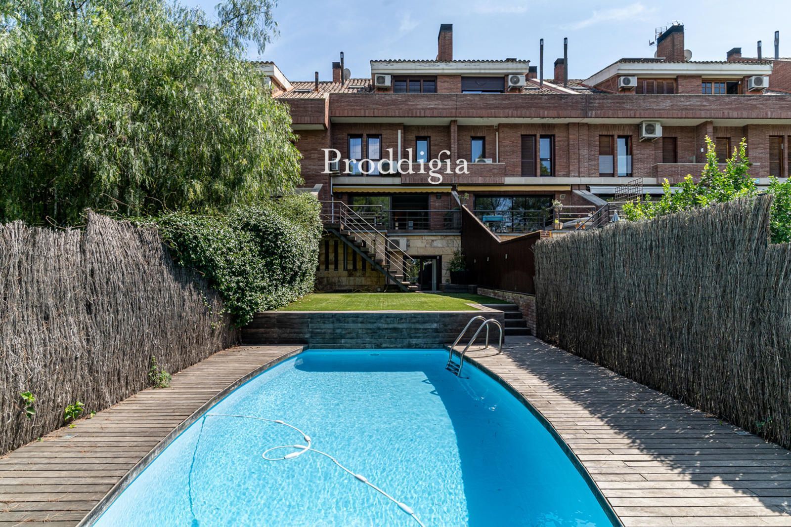 Jardí de Casa adosada de lloguer en Sant Cugat del Vallès amb Aire condicionat, Calefacció i Jardí privat