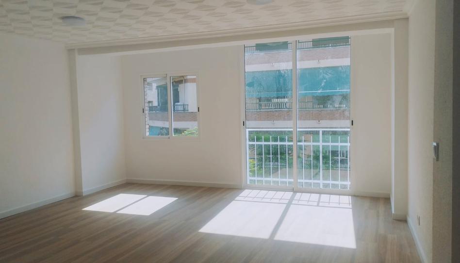 Photo 1 of Flat for sale in Carrer de Nicolau Andreu, El Molí, Valencia