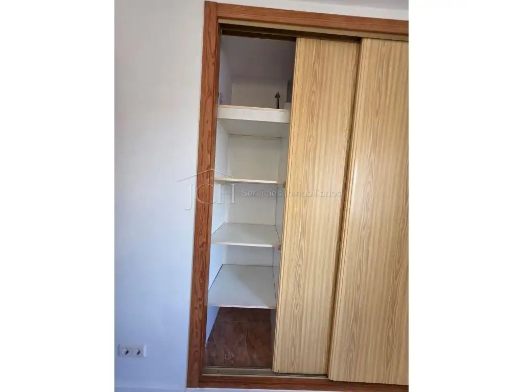 Habitación de Apartamento de alquiler en Mijas con Aire acondicionado, Amueblado y Microondas