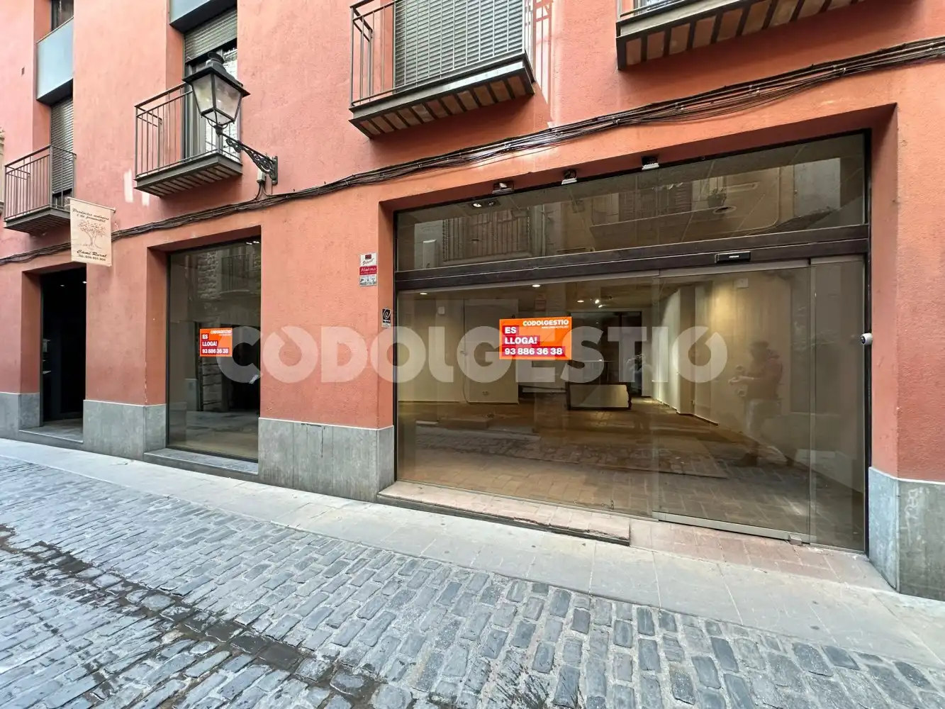 Commercial properties for rent in Cardona, 6, Centre