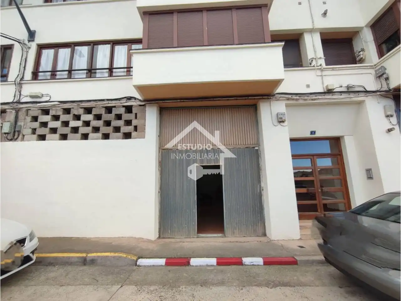 Local comercial en venda a Calle Barca