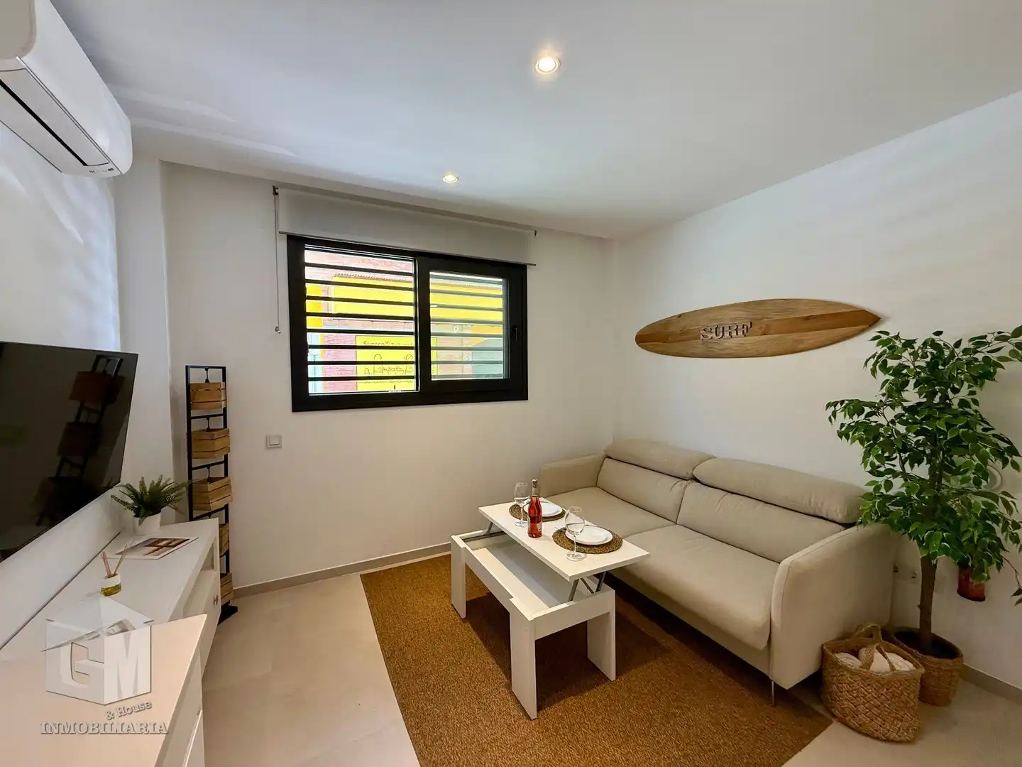 Living room of Apartments for sale in Tarifa  with Air Conditioner, Heating and Storage room