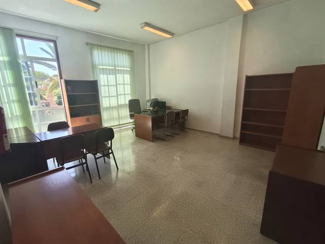 Local comercial en Alquiler en Centro