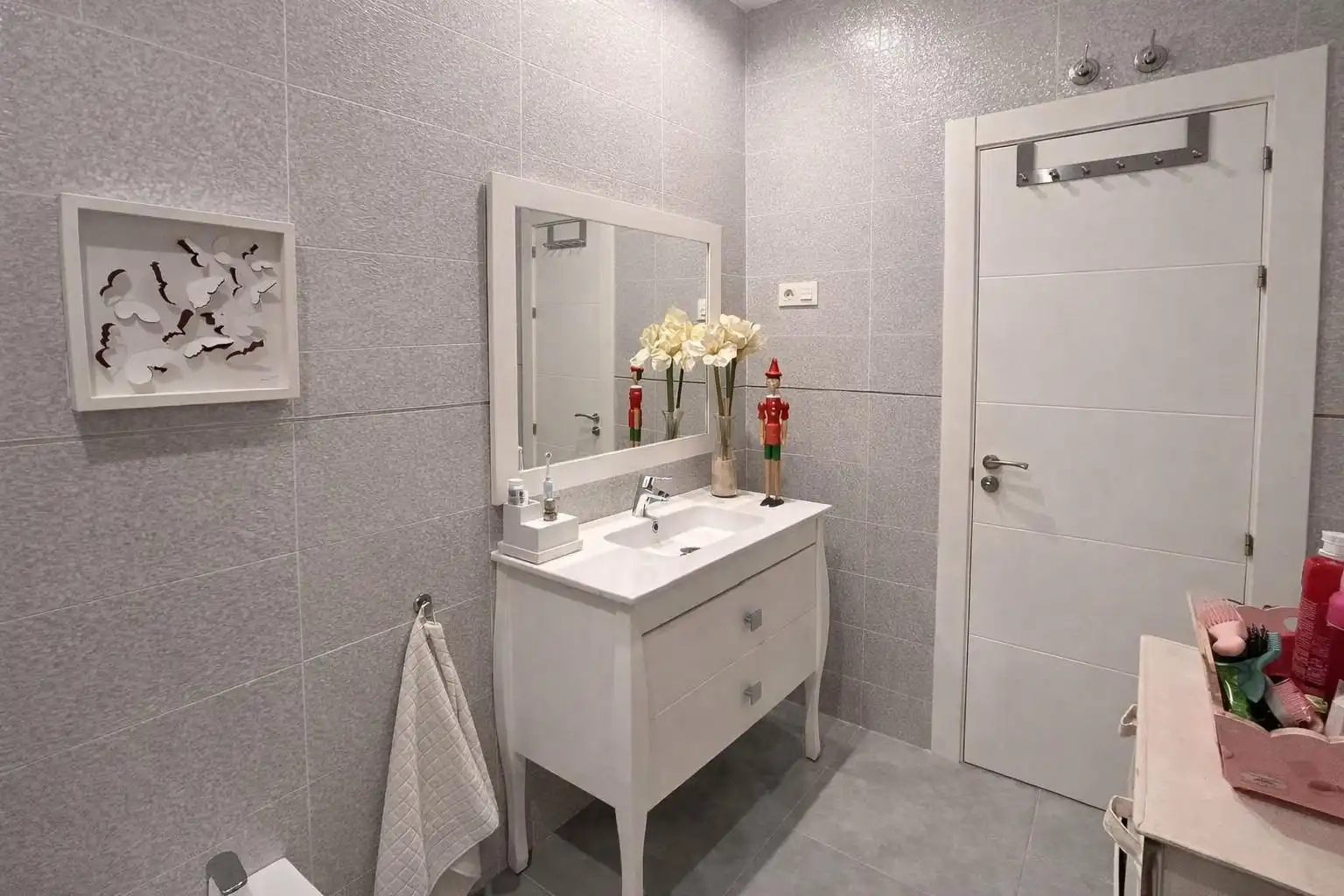 Baño de Piso en venta en León Capital  con Calefacción, Terraza y Trastero
