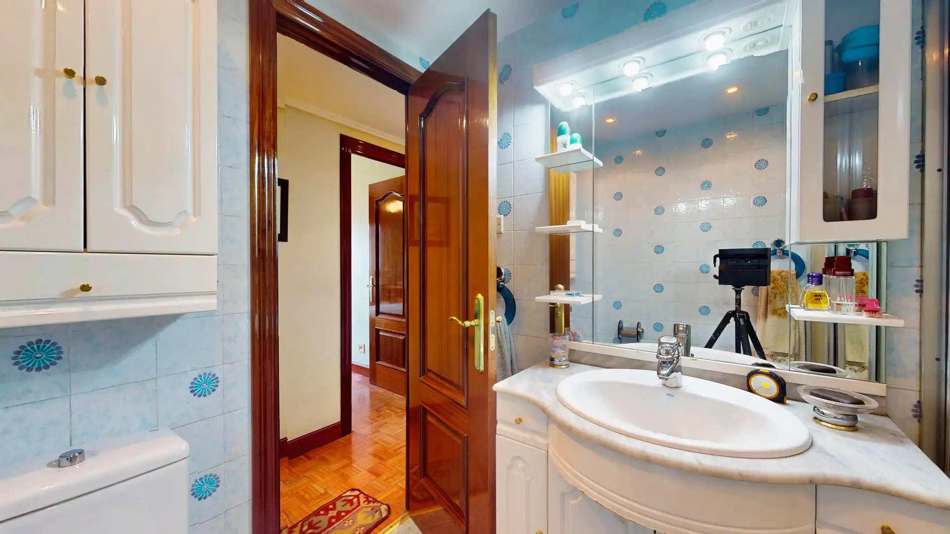 Baño de Piso en venta en Otxarkoaga - Txurdinaga