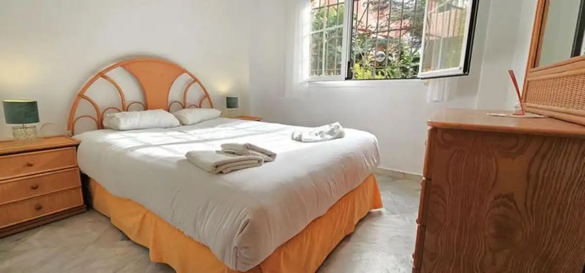 Bedroom of Ground floor for sale in Marbella  with Air Conditioner, Terrace and Swimming Pool
