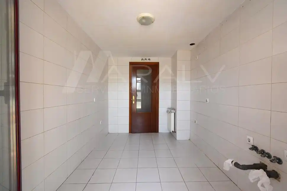 Flat for sale in Calle Ciudad Vieja de Cáceres, PAU de Carabanchel