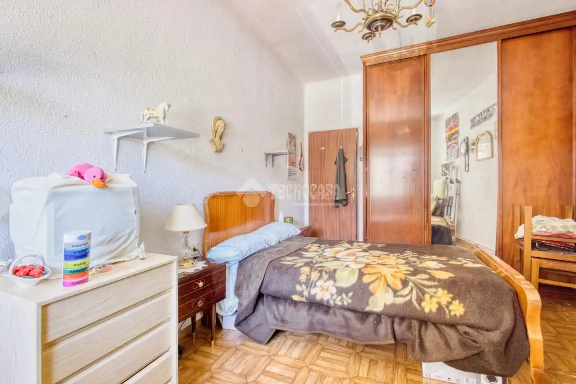 Bedroom of Flat for sale in Salamanca  with Heating