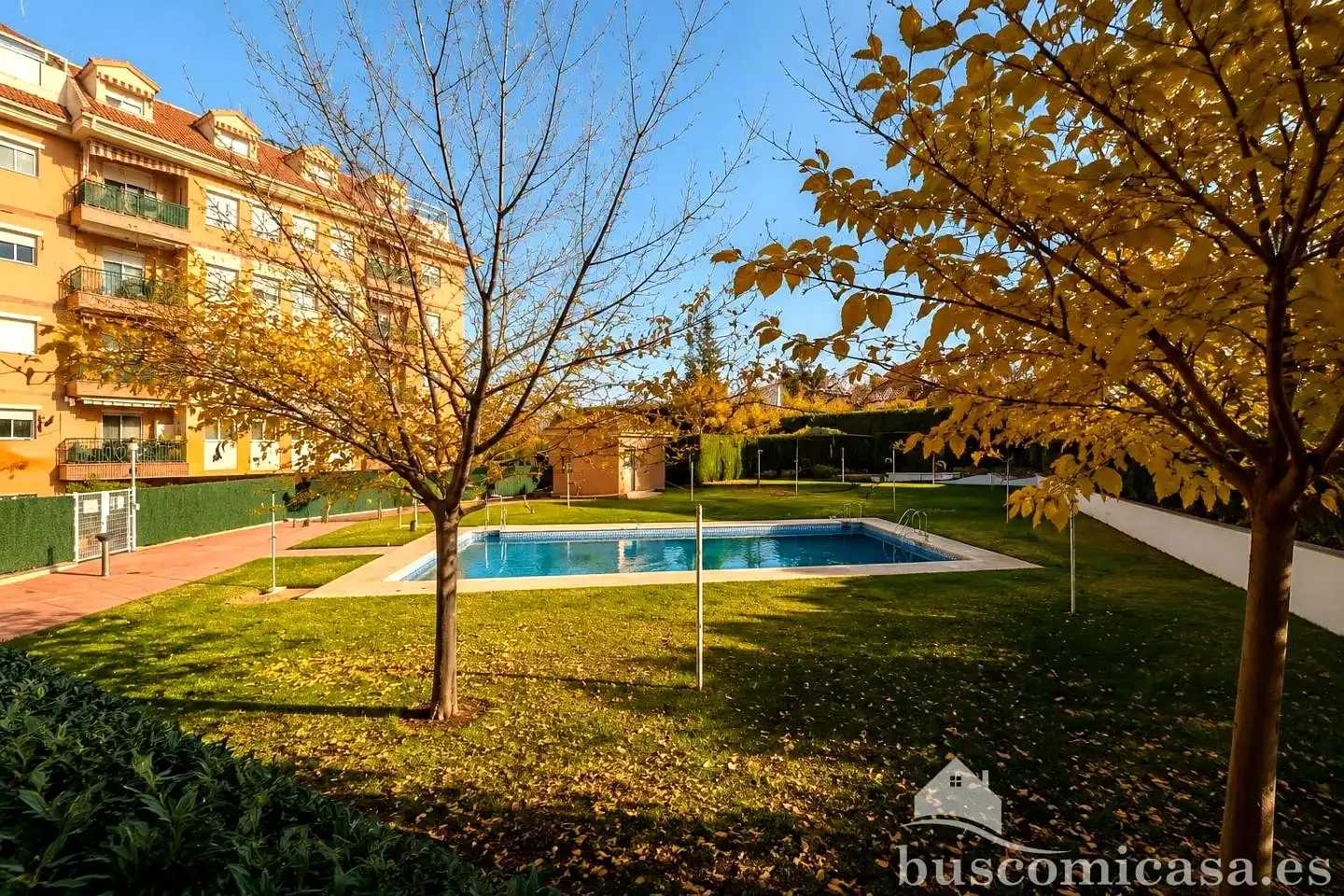 Garden of Ground floor for sale in Linares  with Air Conditioner, Parquet flooring and Furnished