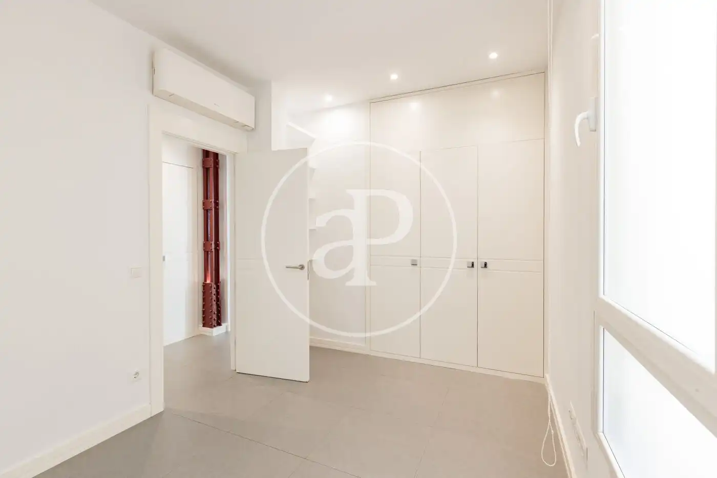 Habitación de Piso de alquiler en Madrid con Aire acondicionado, Calefacción y Balcón