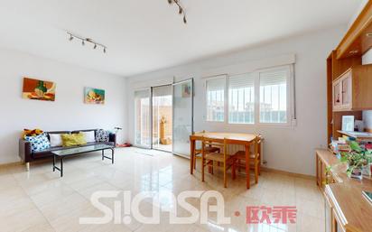 Living room of Single-family semi-detached for sale in Yuncos  with Heating and Terrace