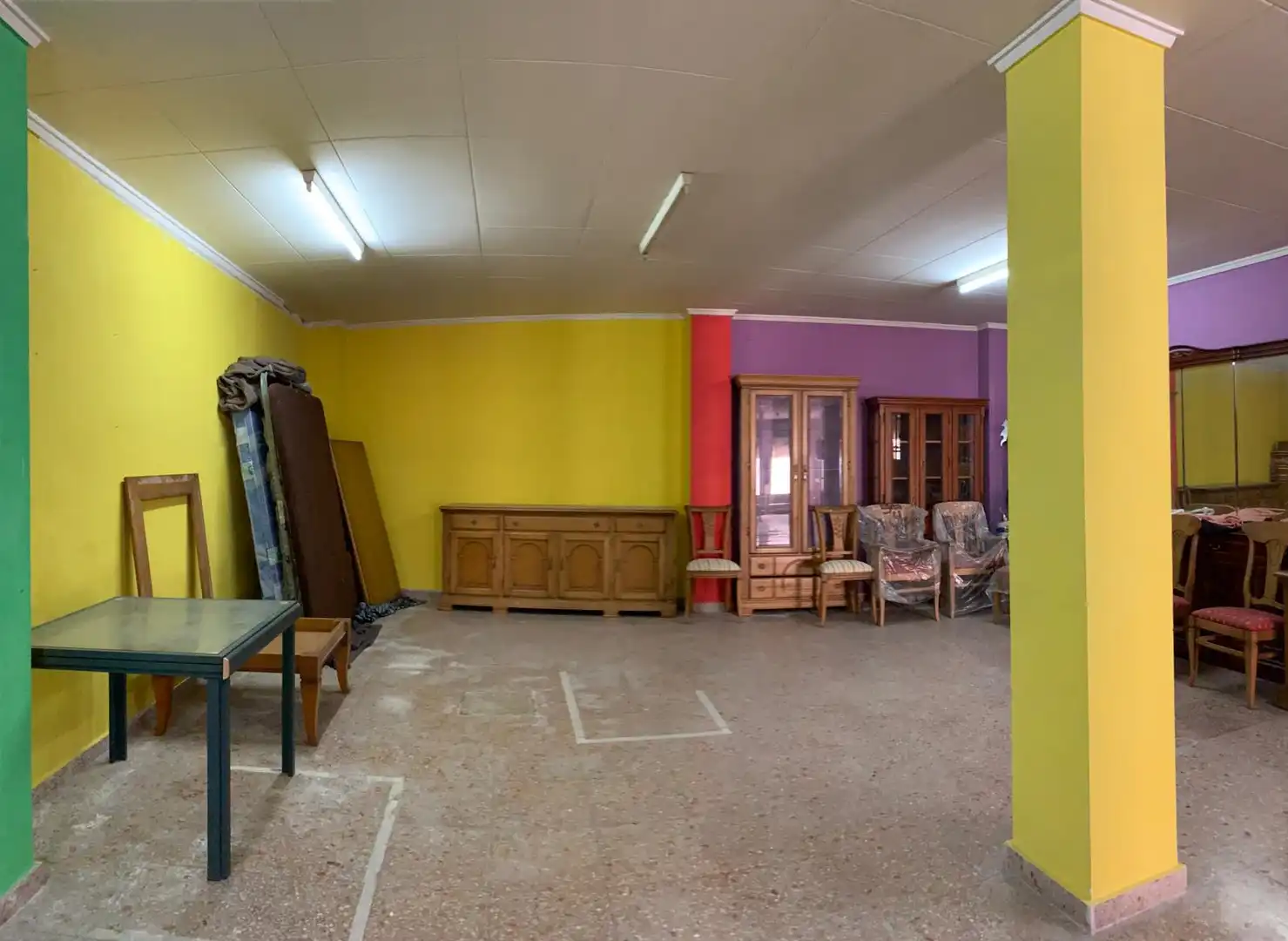 Business premises for sale in Carrer Castella