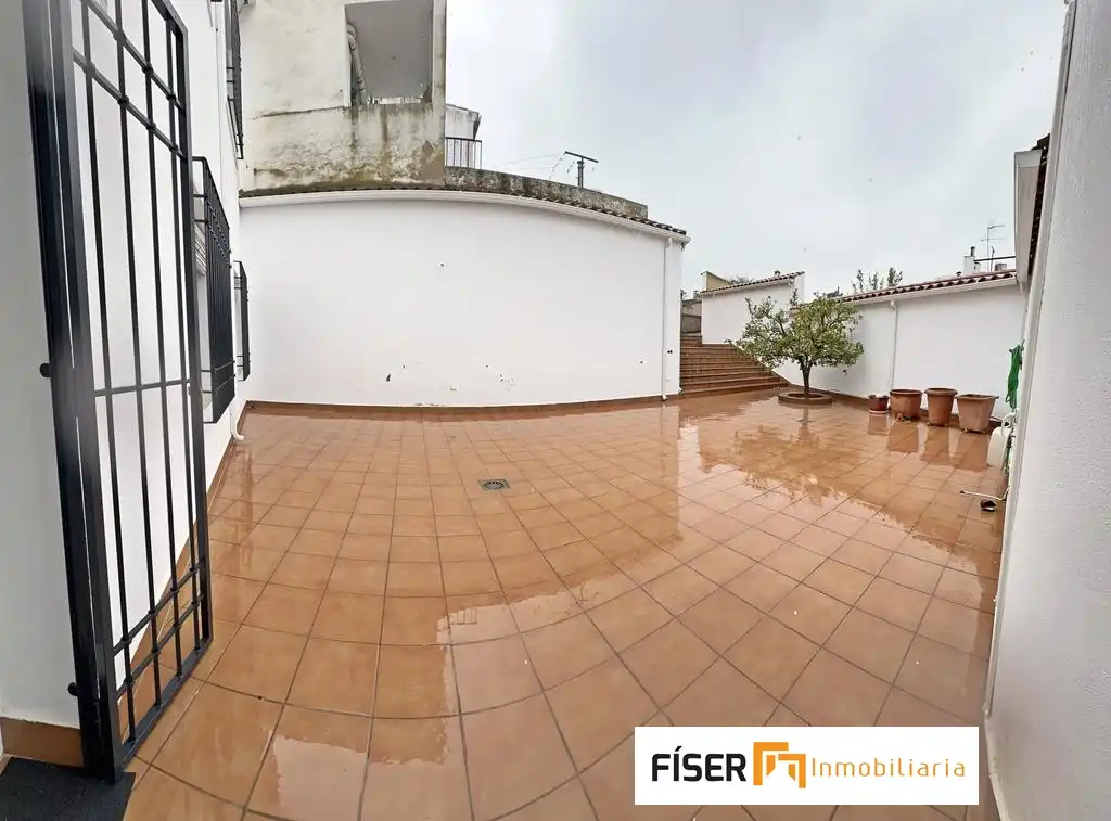 Terraza de Casa o chalet en venta en Los Santos de Maimona con Calefacción y Jardín privado