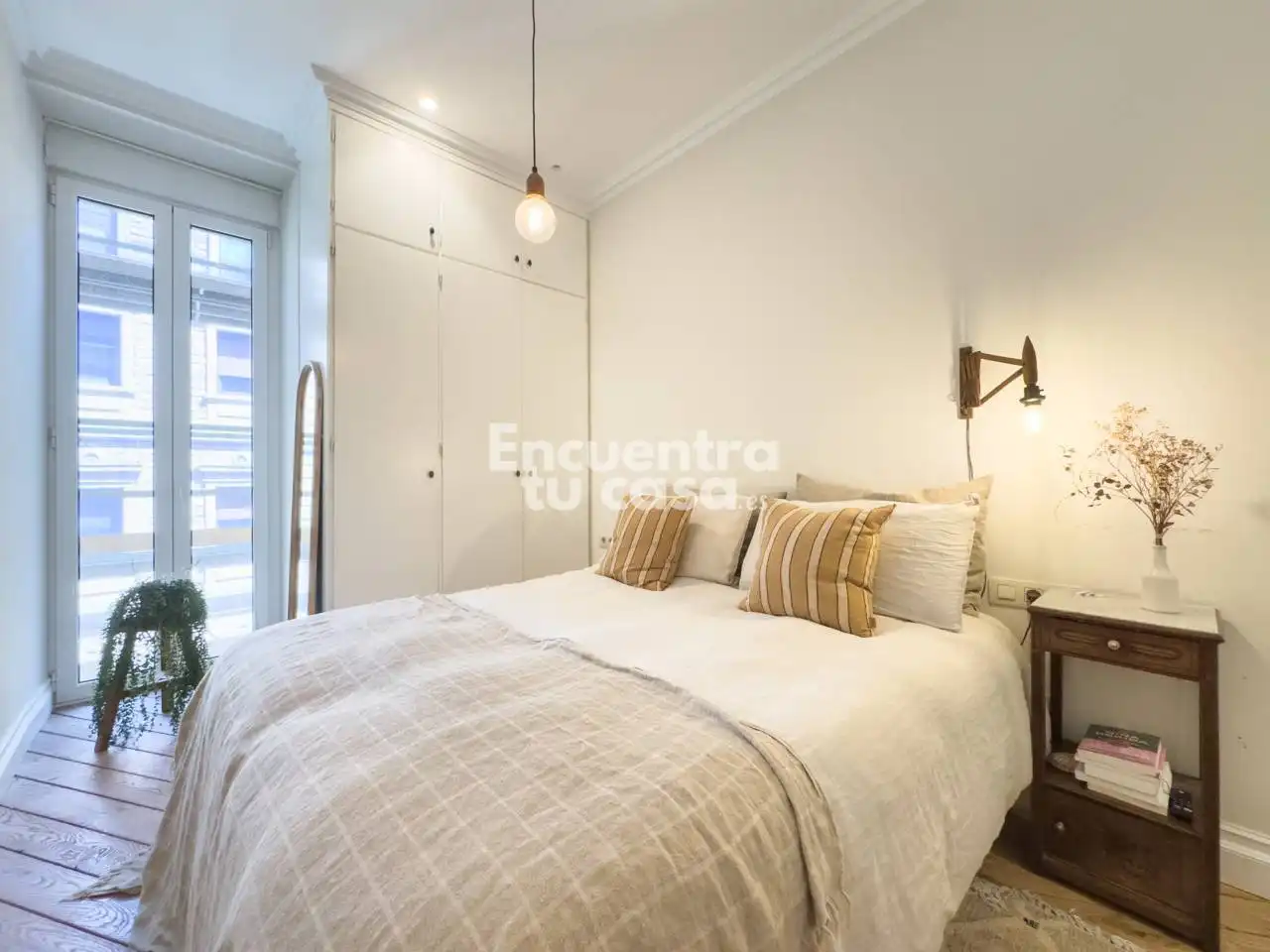 Schlafzimmer von Wohnung zum Verkauf in Donostia - San Sebastián  mit Klimaanlage, Heizung und Möbliert