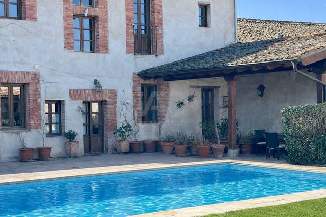 Casa-chalet en Venta en Muñoveros