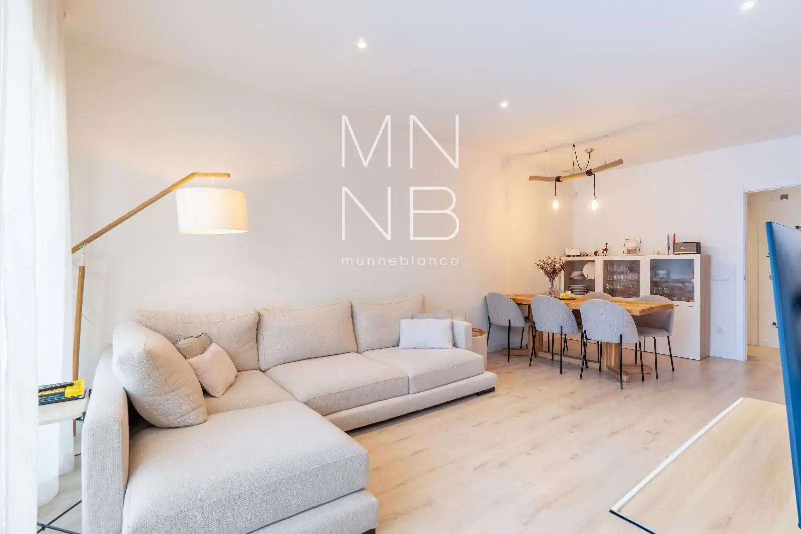 Sala de estar de Piso en venta en Sant Andreu de Llavaneres con Aire acondicionado, Calefacción y Trastero