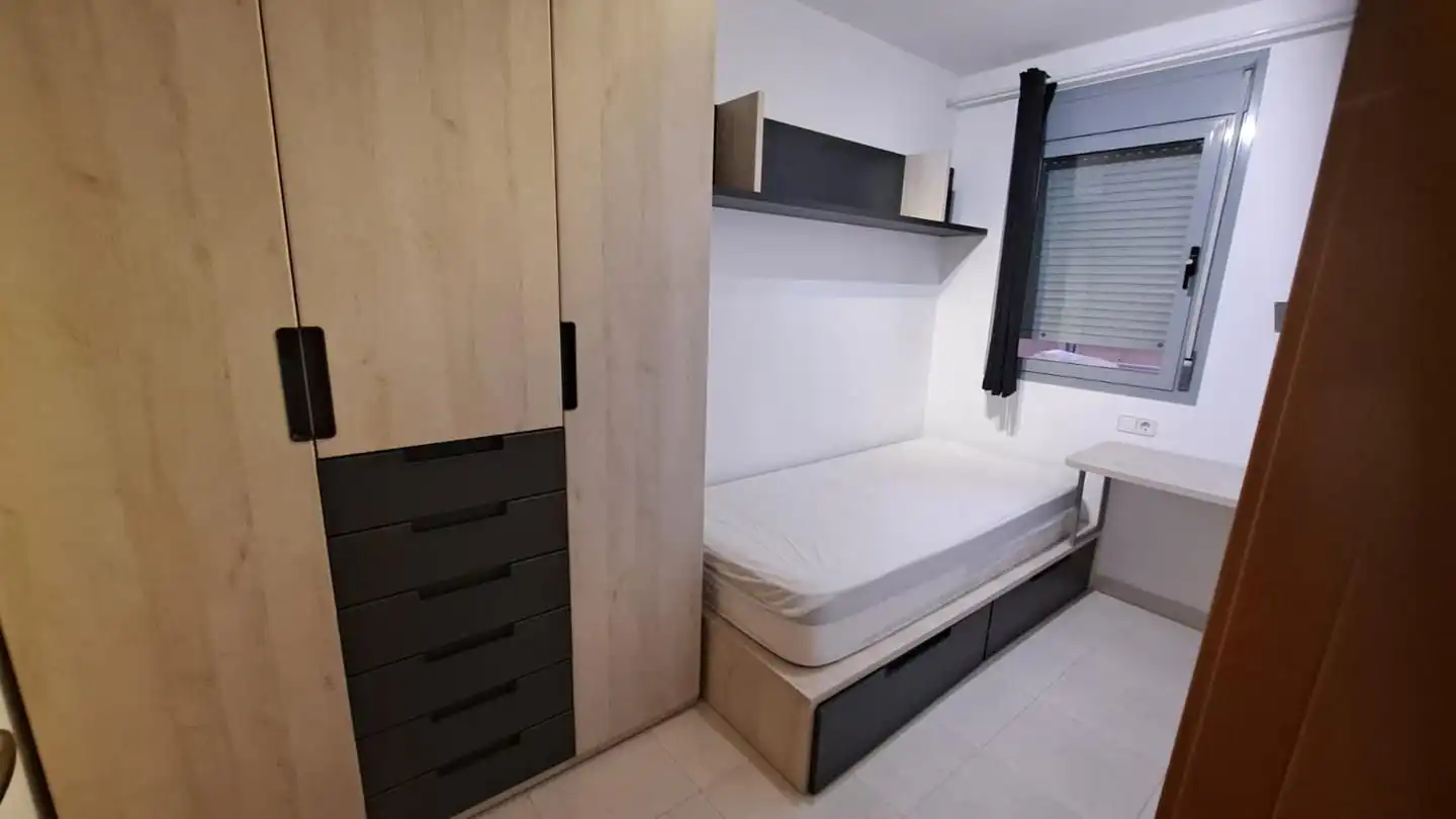 Piso con ascensor en venta en Carrer Viena, imagen 10