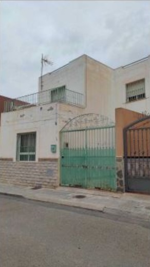 Exterior view of Single-family semi-detached for sale in  Almería Capital