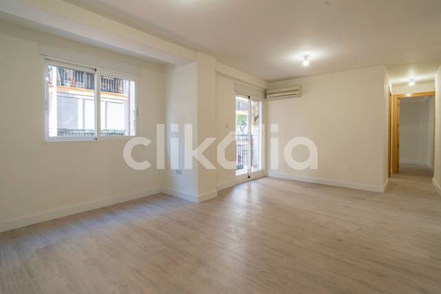 Piso en Alquiler en Poble Nou