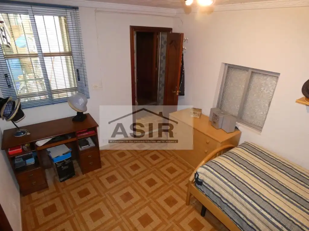 Dormitori de Casa o xalet en venda en Alzira