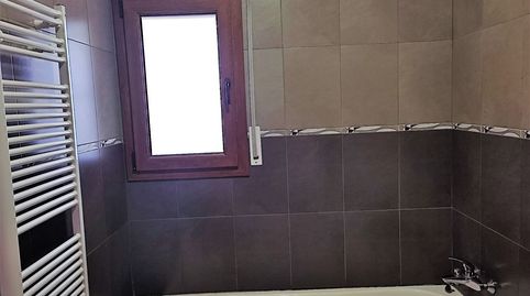 CASA ADOSADA EN VENTA EN MANLLEU, imatge 4