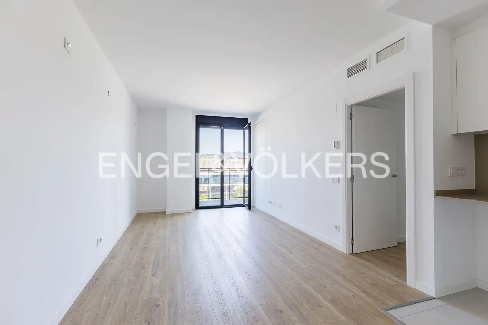 Sala d'estar de Pis de lloguer en Barcelona amb Calefacció i Parquet